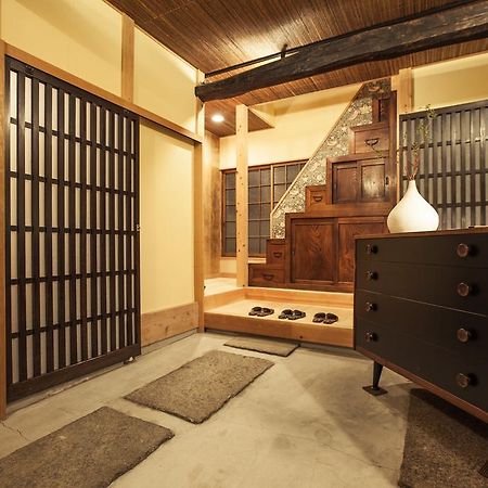 Вилла Araiya Tokyo -Private Townhouse- Экстерьер фото